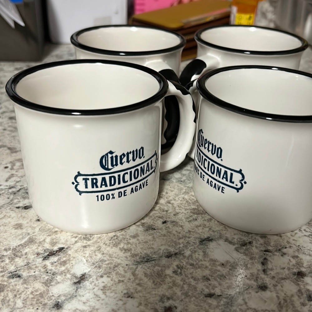 2/$10 Set of 4 Jose mugs